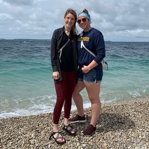 Meet your Posher, Ellie